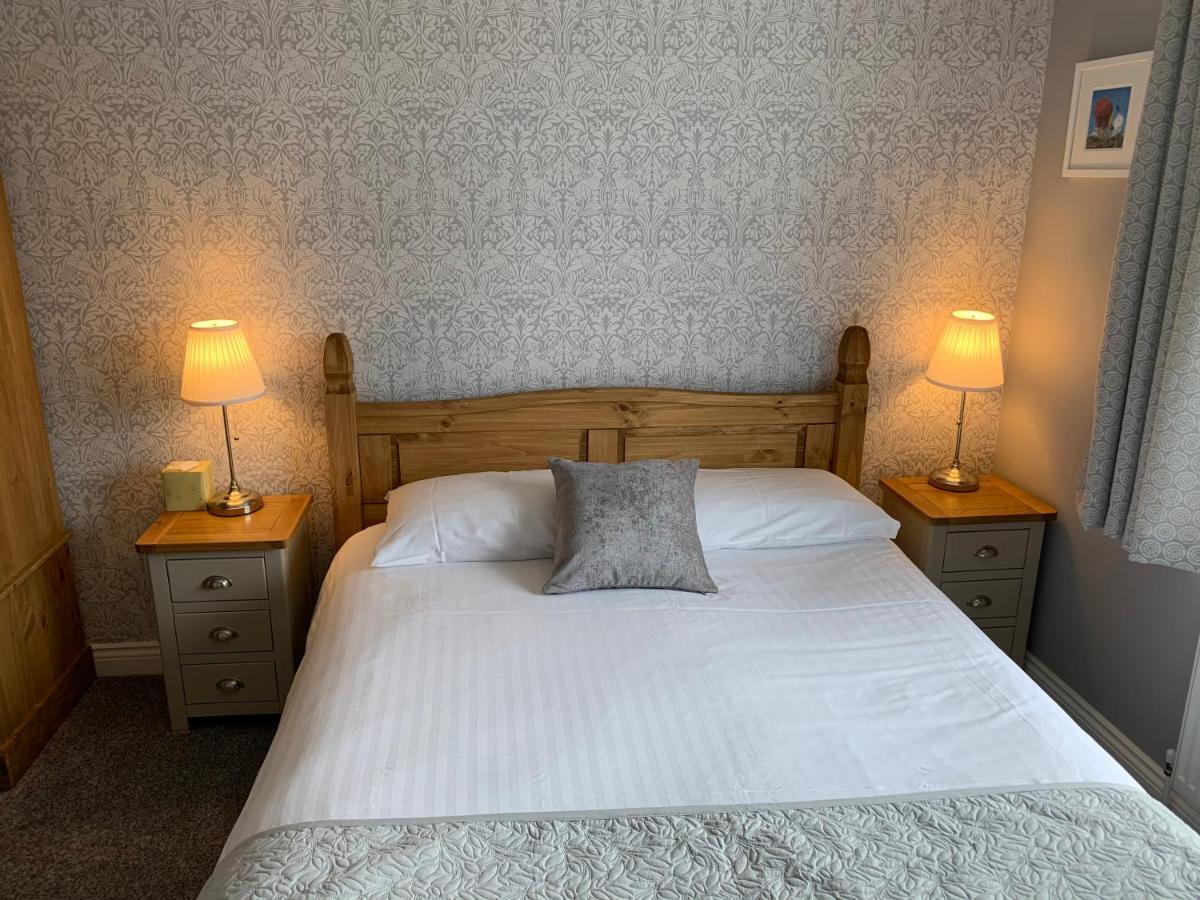 Hensleigh House Bed and Breakfast Charmouth Værelse billede