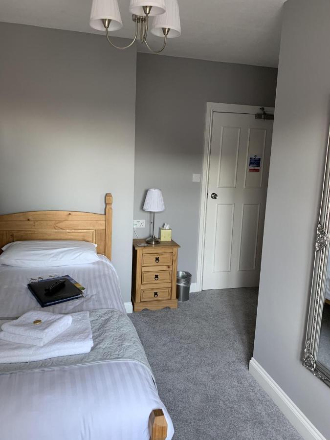 Hensleigh House Bed and Breakfast Charmouth Eksteriør billede