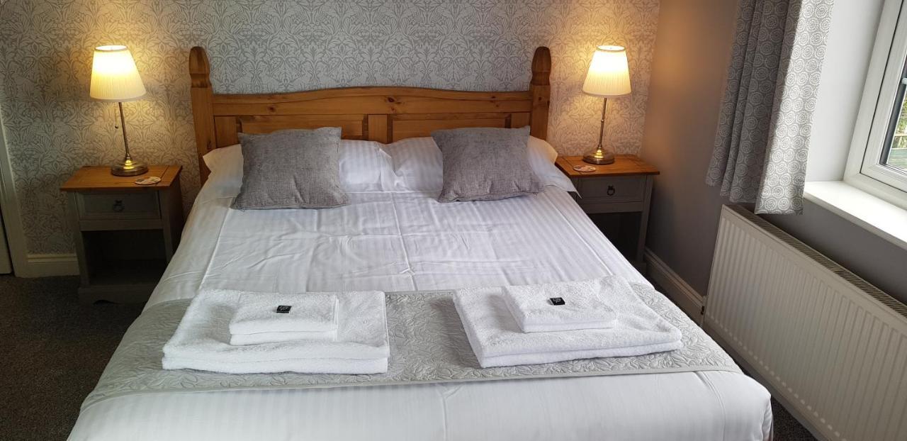 Hensleigh House Bed and Breakfast Charmouth Eksteriør billede