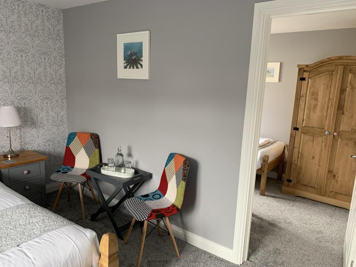 Hensleigh House Bed and Breakfast Charmouth Eksteriør billede