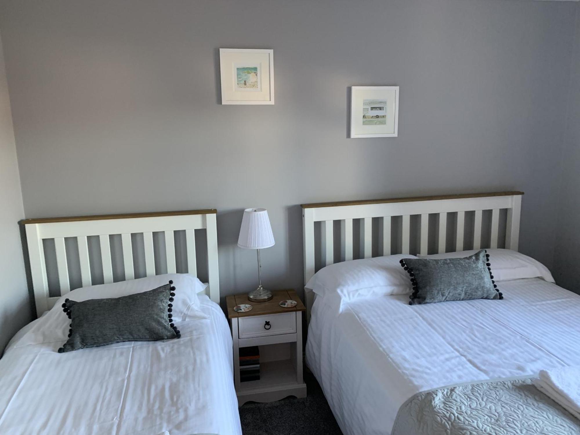 Hensleigh House Bed and Breakfast Charmouth Værelse billede